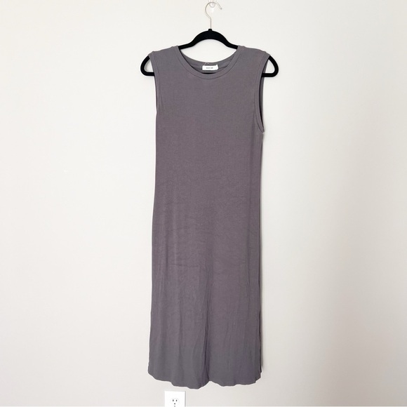 2/25 Mod Ref ❤️ Ribbed Bodycon Dress Sleeveless Layering Piece Large - Picture 1 of 3